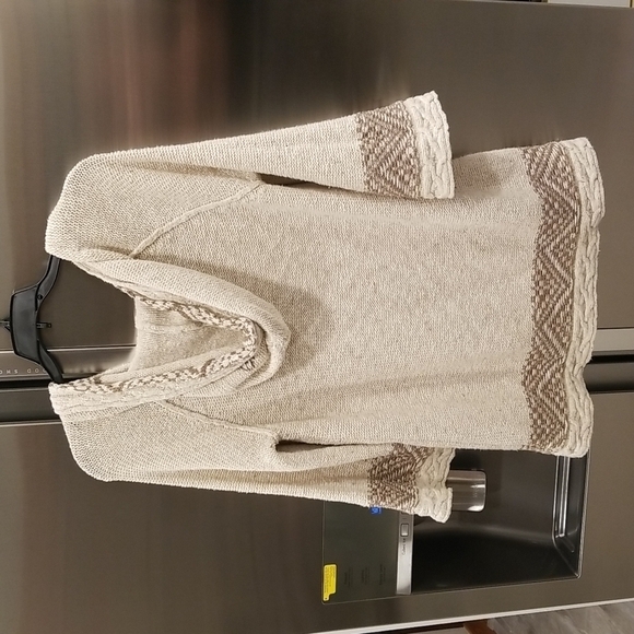 💕FREE PEOPLE💕 Poncho Style Kangaroo Pocket Tunic Hoodie ~ Tribal Aztec Medium - Picture 2 of 9